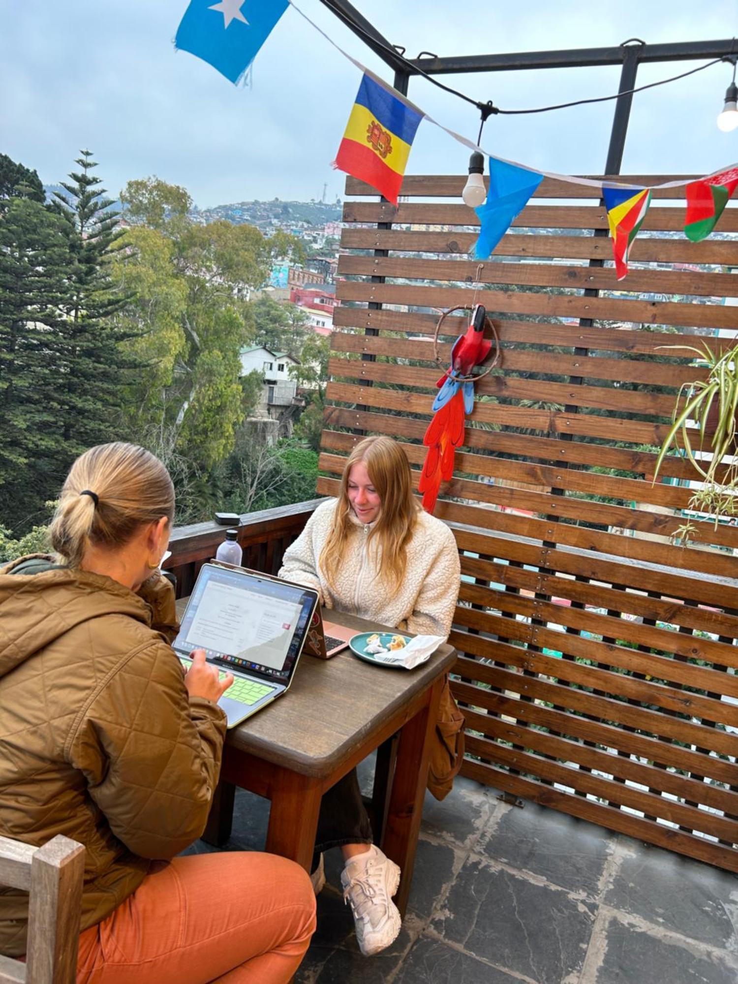 Meraki Hostel - Cerro Alegre - Вальпараисо Экстерьер фото